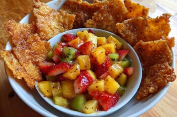 Fruit Salsa with Cinnamon Chips – A Colorful Snack for Tiny Dippers