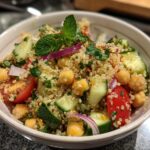 Jennifer Aniston Salad (Quinoa & Chickpea)