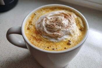 The Ultimate Pumpkin Spice Latte (DIY)